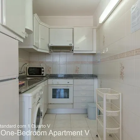 Apartment Akisol Armacao Pera Sunny *